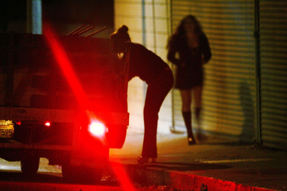 Prostitution racket busted, two actresses arrested from five-star hotels